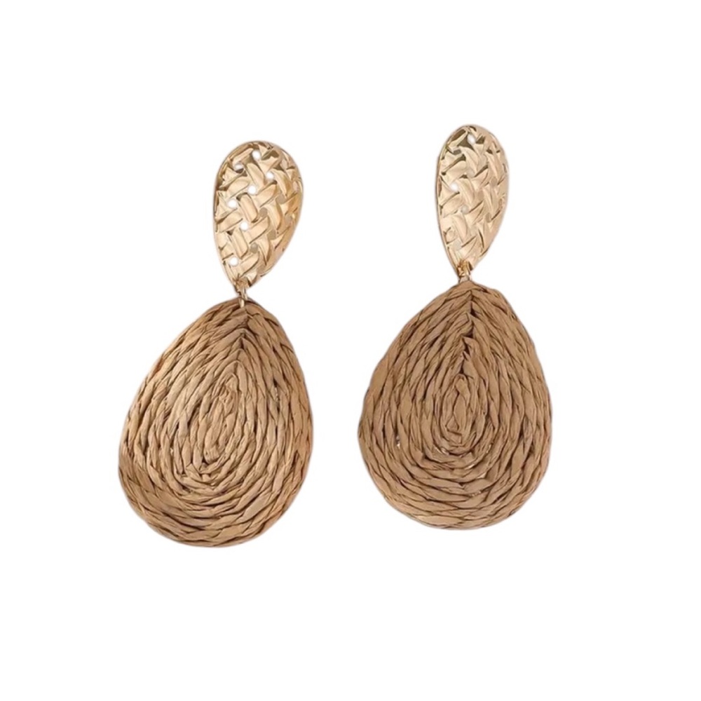 Khaki Raffia Grass Dangle Earrings
